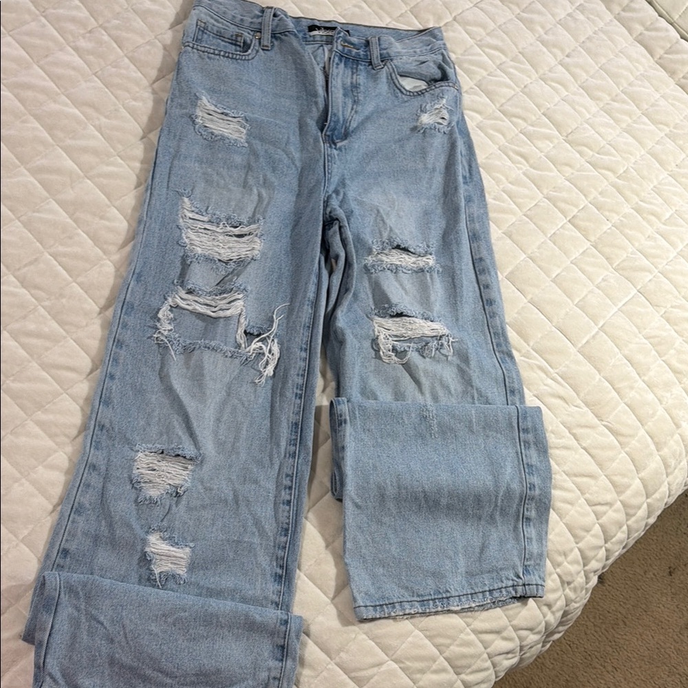 Light Blue Distressed Women’s Jeans